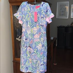 Lilly Pulitzer Keratin stretch shift Size 4